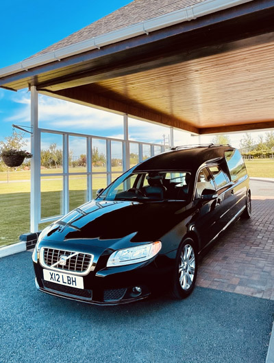 Funeral fleet car